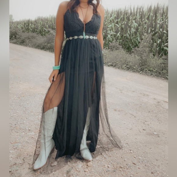 iris Dresses & Skirts - NWT Iris Black Lace & Tule Embroidered Plunge Neck Open Back Slit Leg Ma…